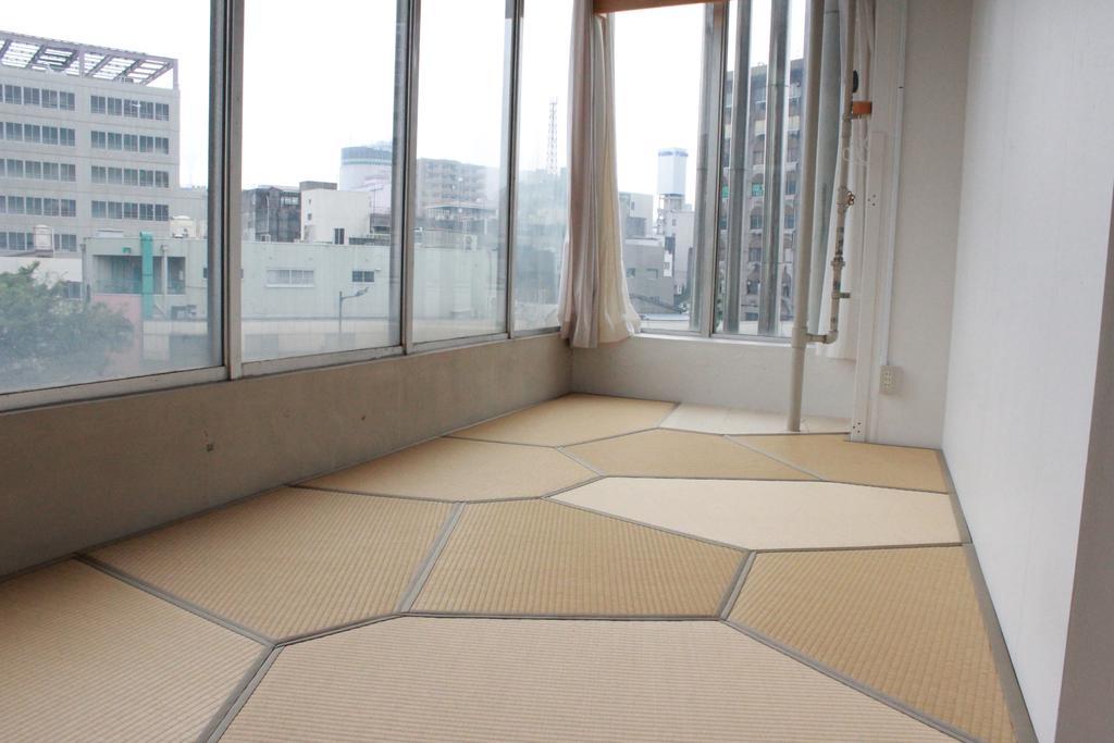 Hostel Tangatable Kitakyūshū Extérieur photo